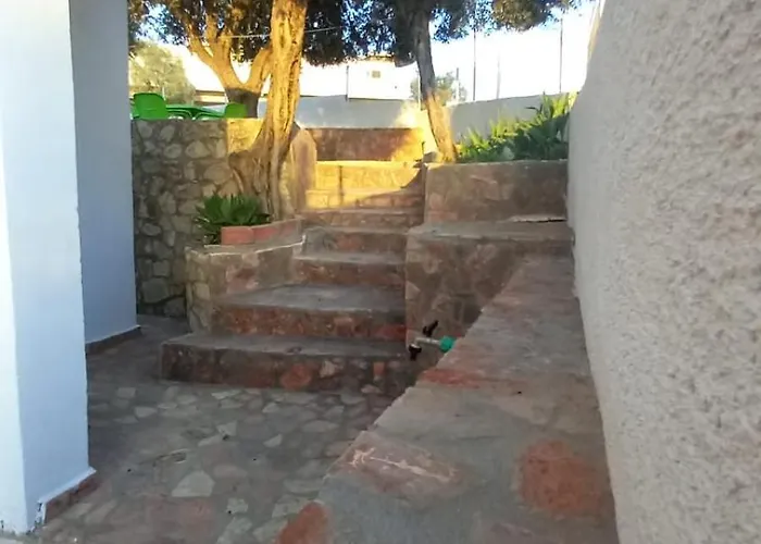 Πανσιόν Dane 3*