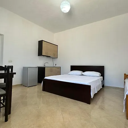 Guest house Dane Ksamil